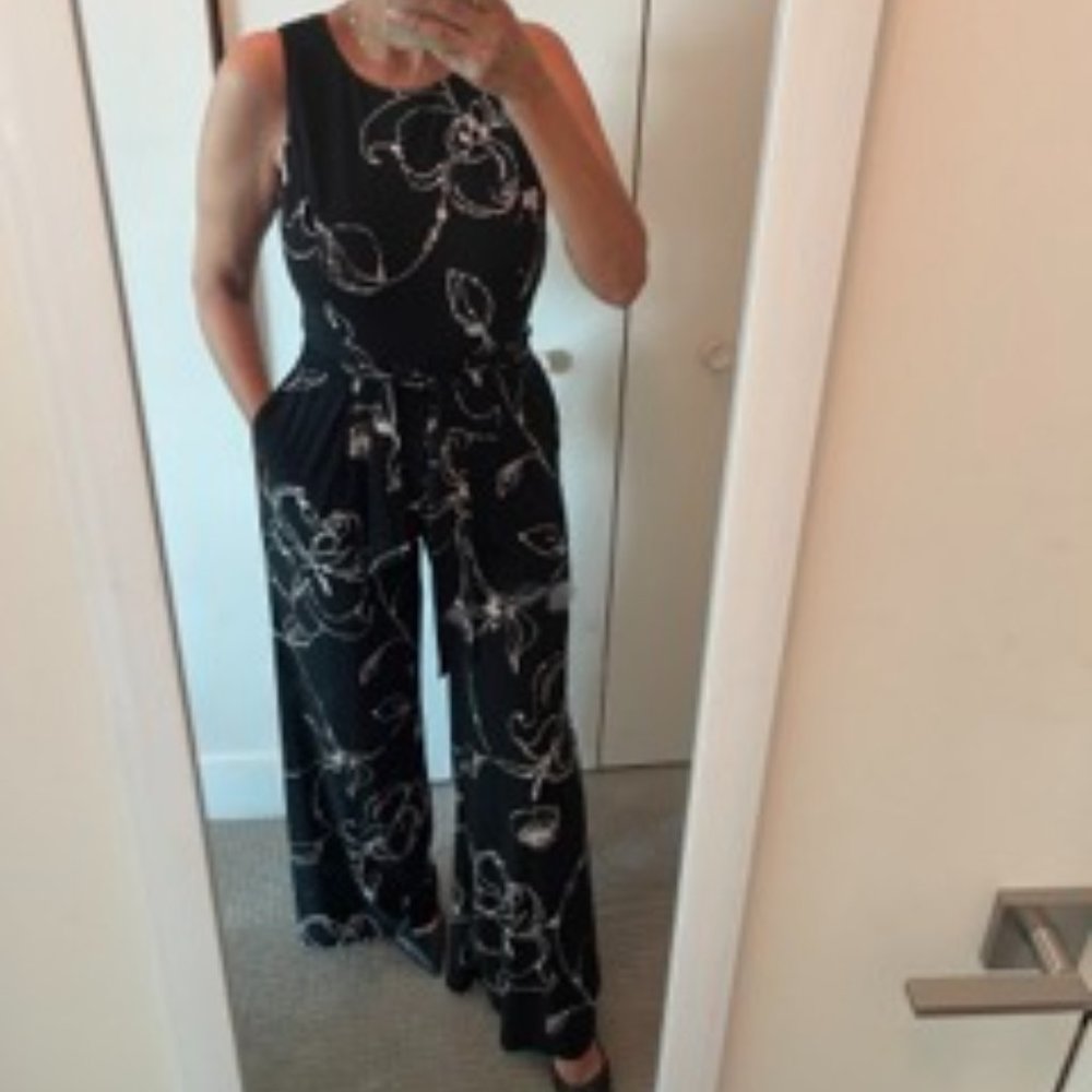 Anne Klein Jemma Pearl Dot Floral Print Jumpsuit in Black & White Size 6